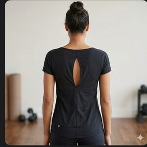 Lululemon Split-Back Training Short Sleeve - Black